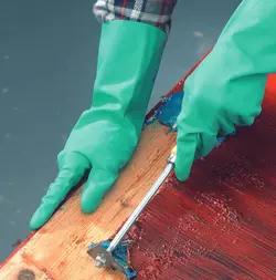 Wie Wird Farbe Mit Abbeizmittel Von Holz Entfernt